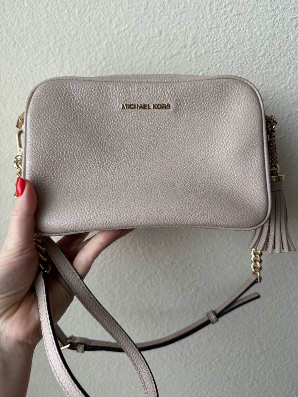 Michael Kors Pebbled Leather Crossbody in Light Beige with Gold Hardware - Picture 9 of 9